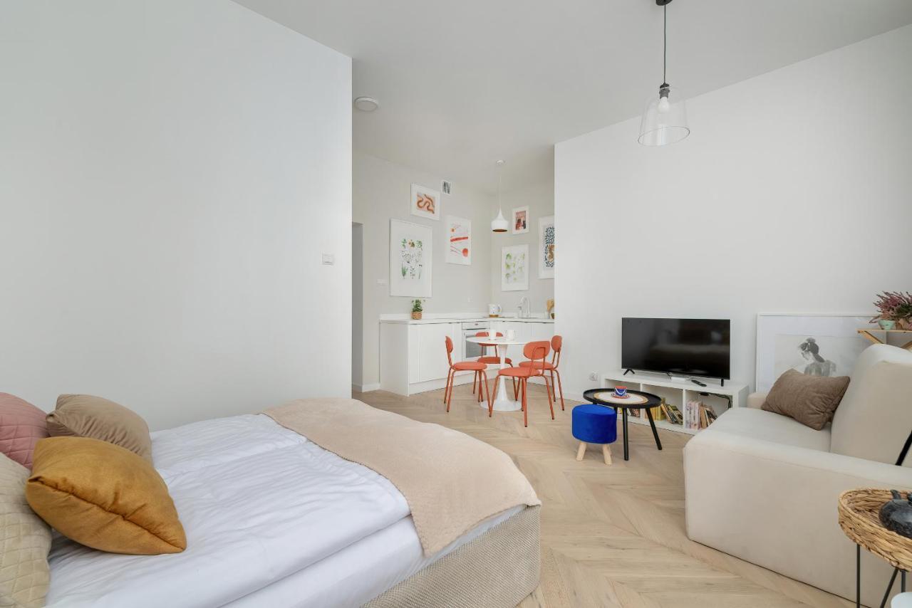 Bright Studio In The Centre Of Katowice Opolska By Noclegi Renters Exterior photo