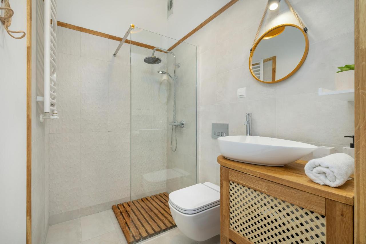 Bright Studio In The Centre Of Katowice Opolska By Noclegi Renters Exterior photo
